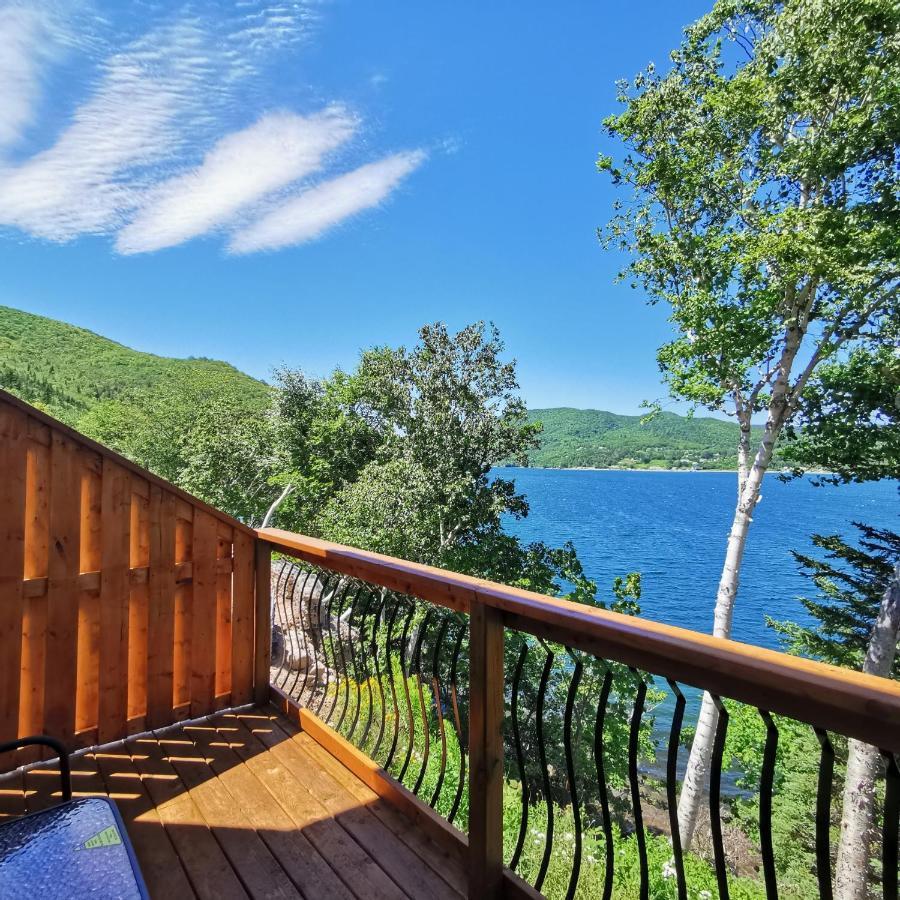 Knotty Pine Ocean Front Suite - Adults Only Ingonish Exterior foto