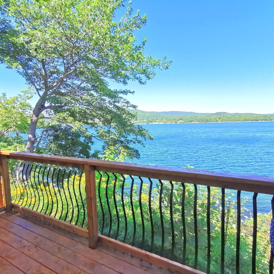 Knotty Pine Ocean Front Suite - Adults Only Ingonish Exterior foto