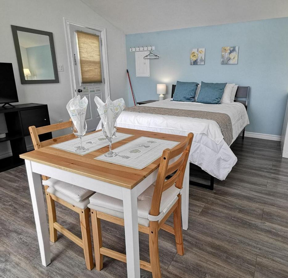 Knotty Pine Ocean Front Suite - Adults Only Ingonish Exterior foto